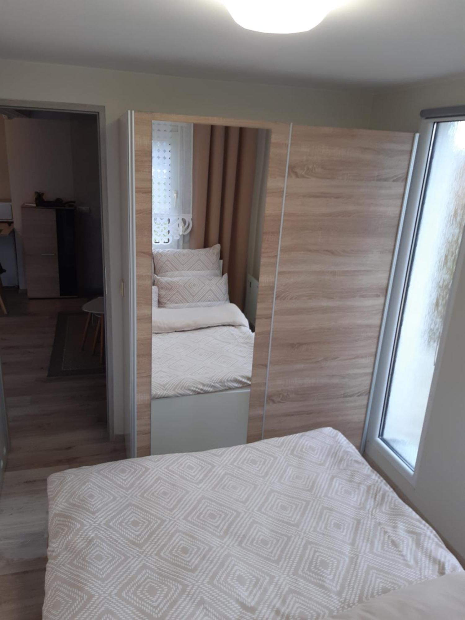 Domek Pod Lasem Opole Exteriör bild